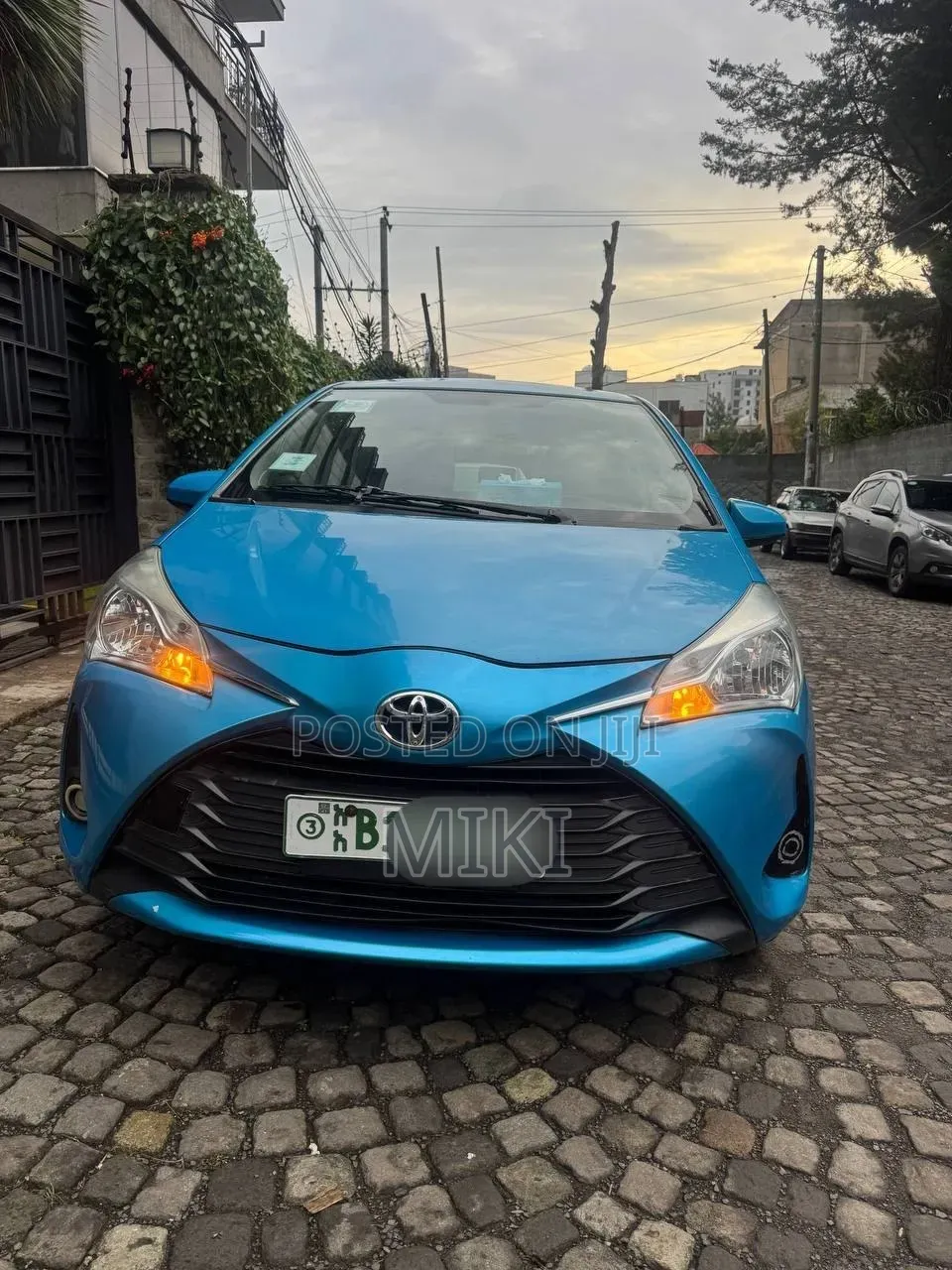 Toyota Yaris 2018 Blue