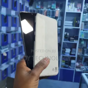 New Samsung Galaxy A06 64 GB Black