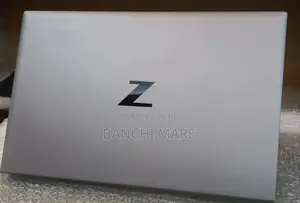 New Laptop HP ZBook Firefly G8 16GB Intel Core i7 SSD 512GB