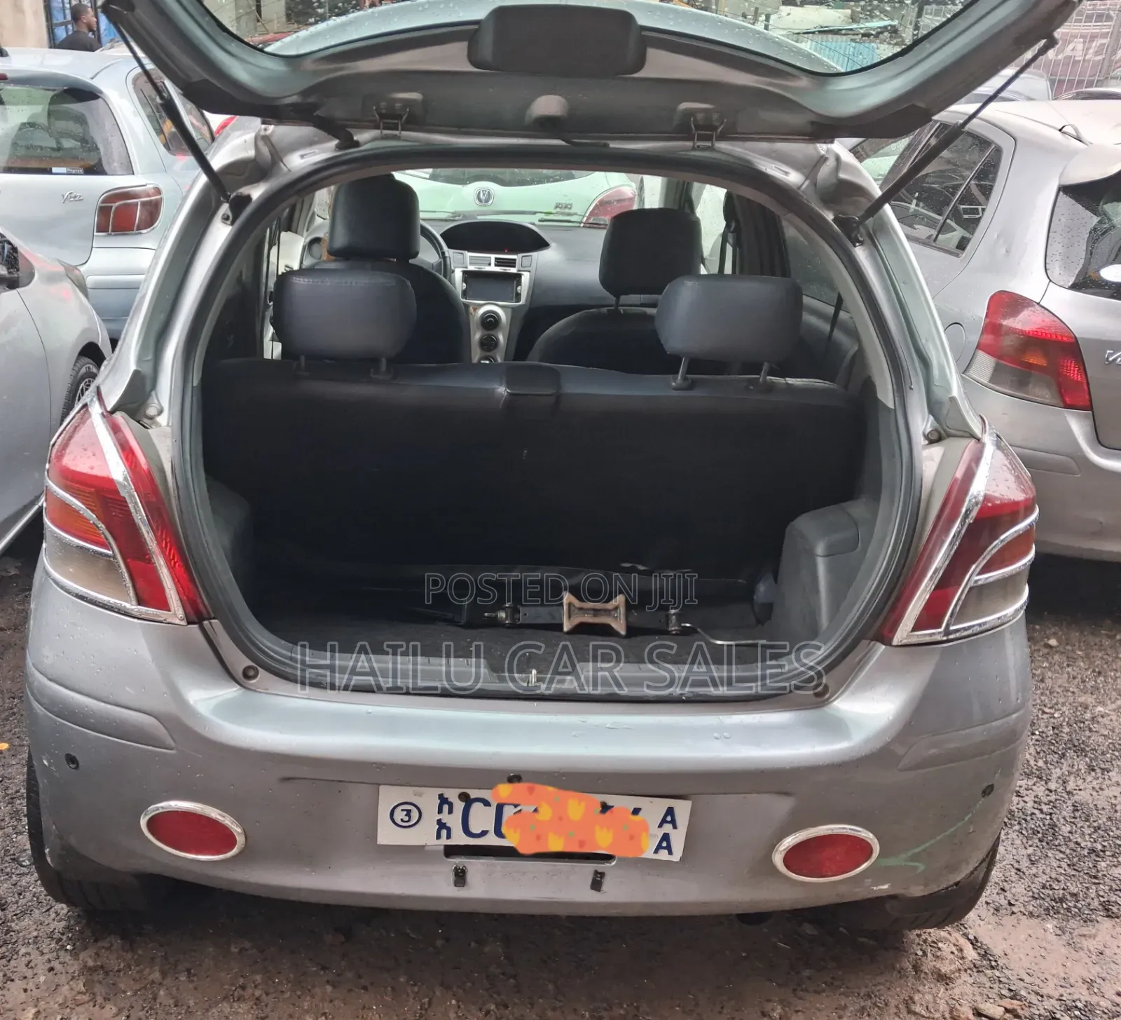 Toyota Yaris 2009 Gray