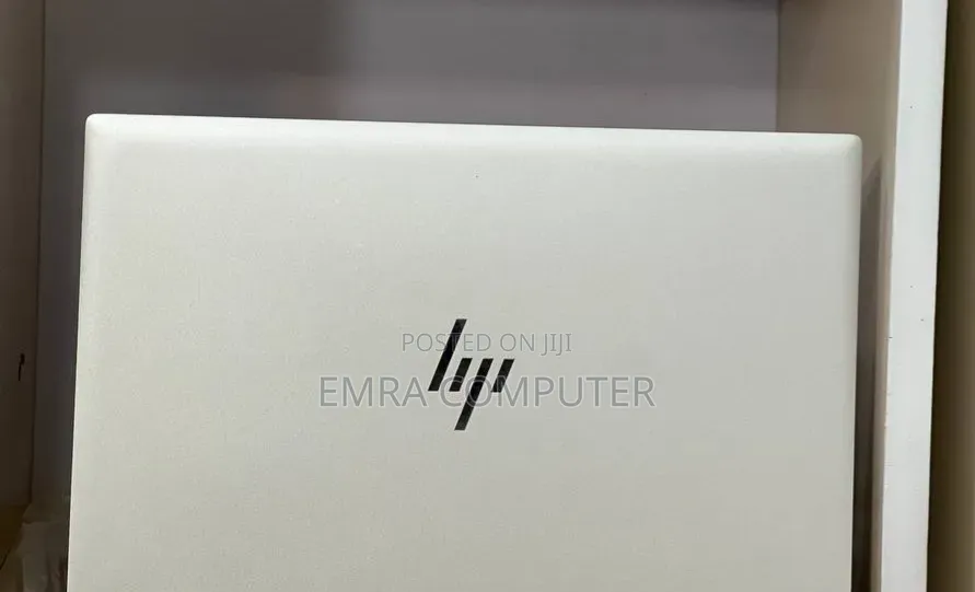 New Laptop HP 8GB Intel Core i5 SSD 512GB