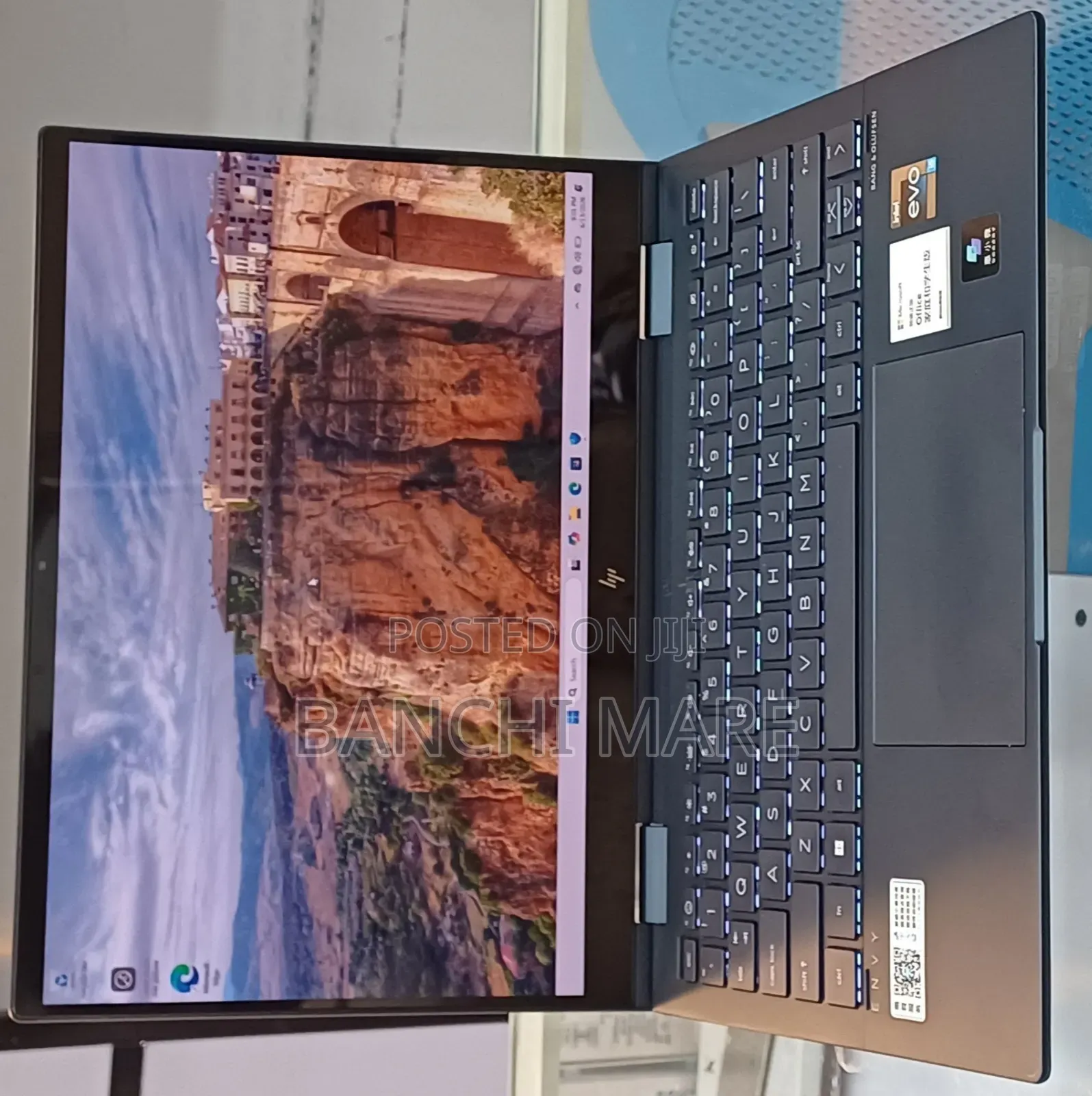 New Laptop HP Envy x360 16GB Intel Core i5 SSD 512GB