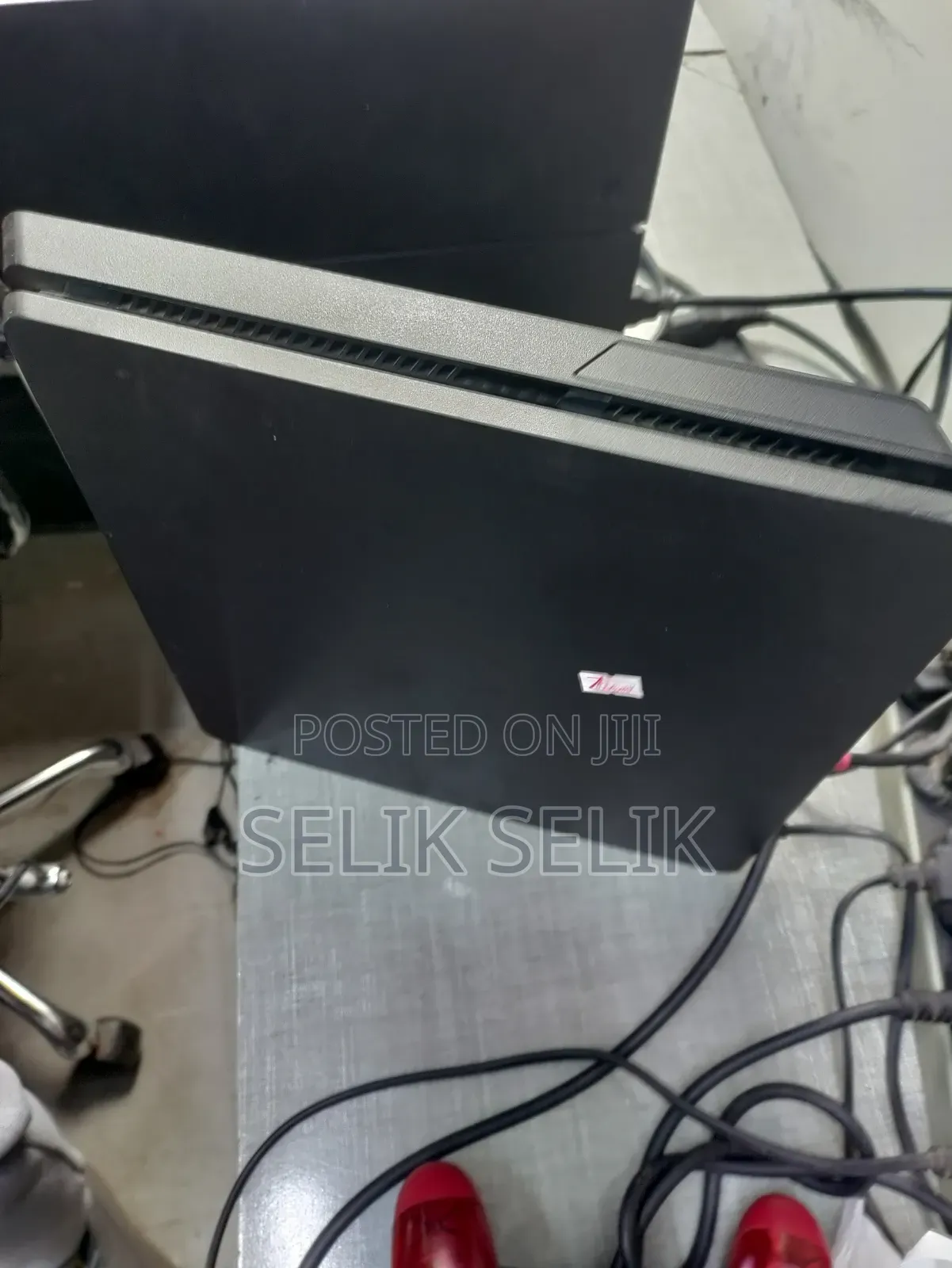 Playstation 4 Slim Used