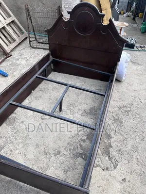 ኣልጋ (Bed) Used