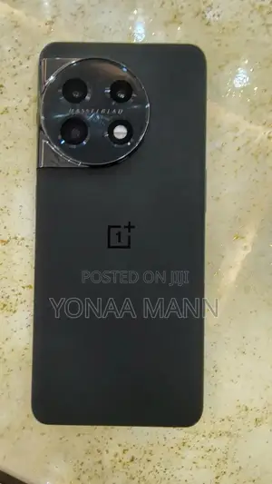New OnePlus 11 256 GB