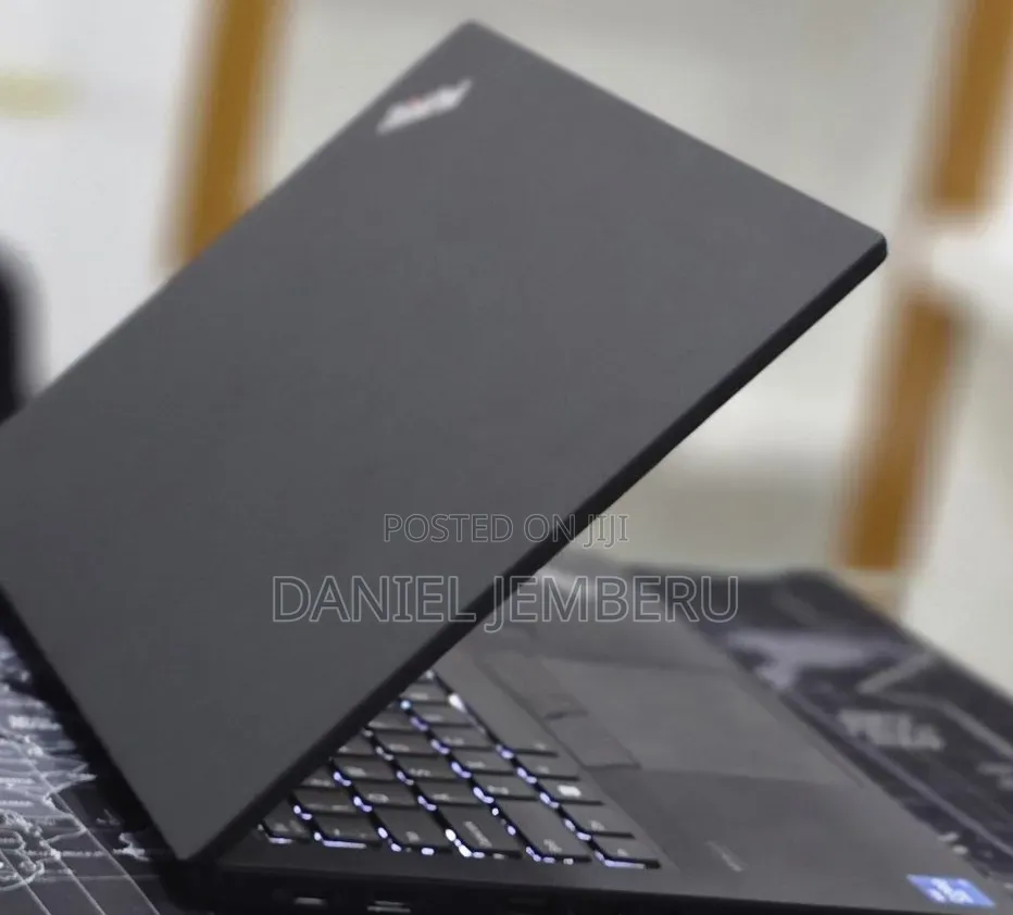 New Laptop Lenovo ThinkPad T14 16GB Intel Core i7 SSD 256GB