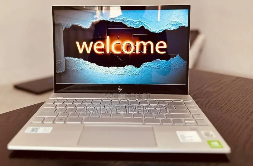 New Laptop HP Envy 13t 8GB Intel Core i5 SSD 512GB