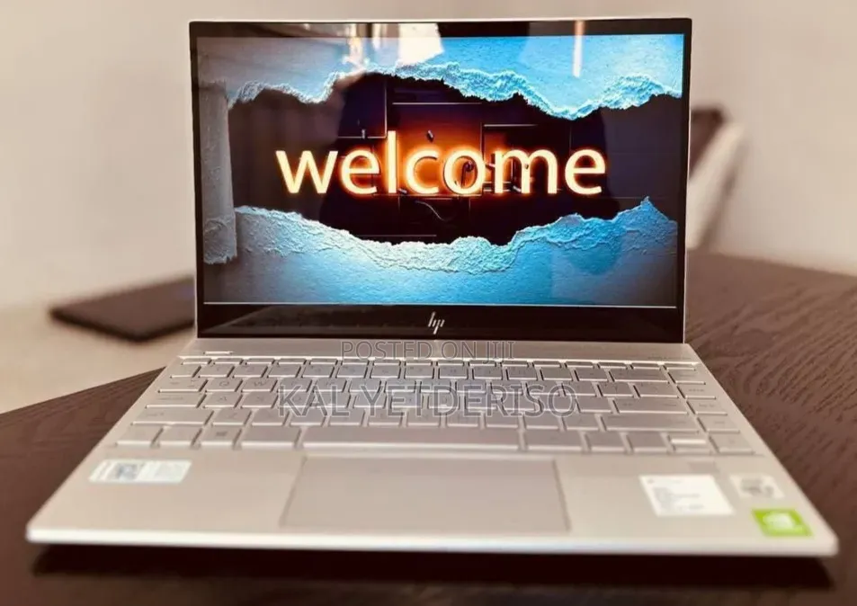 New Laptop HP Envy 13t 8GB Intel Core i5 SSD 512GB