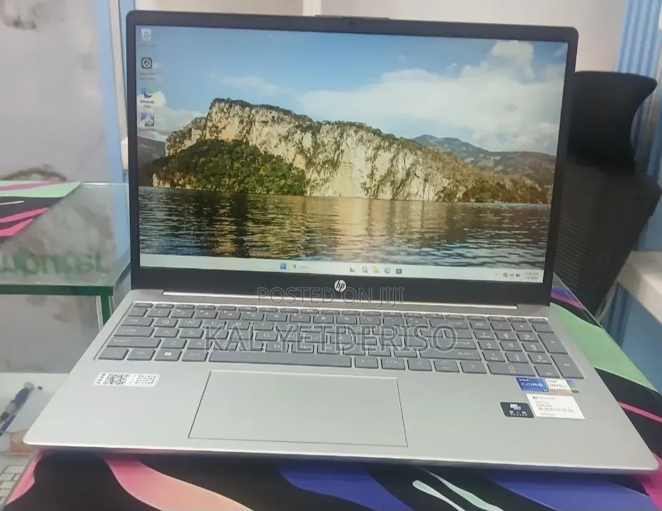 New Laptop HP Stream Notebook 16GB Intel Core i5 SSD 1T