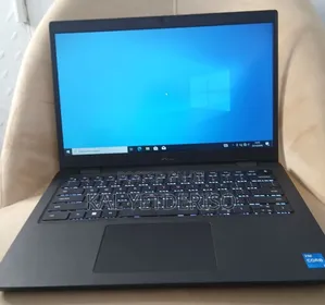 New Laptop Dell Latitude 3420 8GB Intel Core i5 SSD 512GB