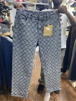 Baggy Jeans