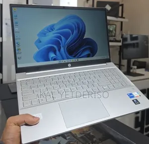 New Laptop HP 16GB Intel Core i7 SSD 1T