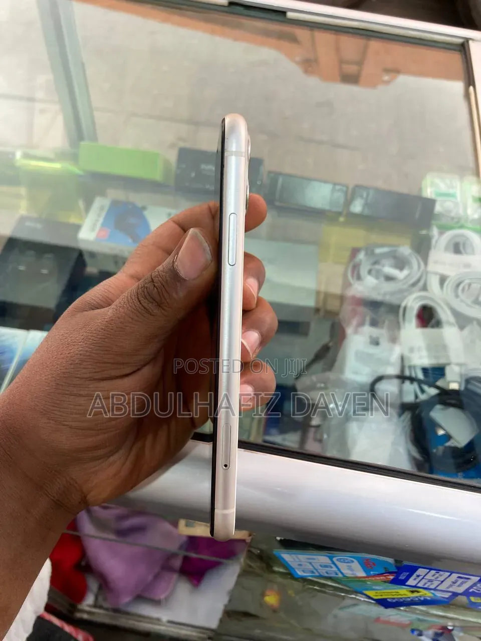 Apple iPhone 11 128 GB White