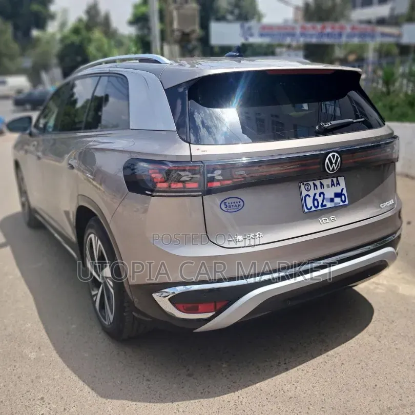 Volkswagen ID.6 2024