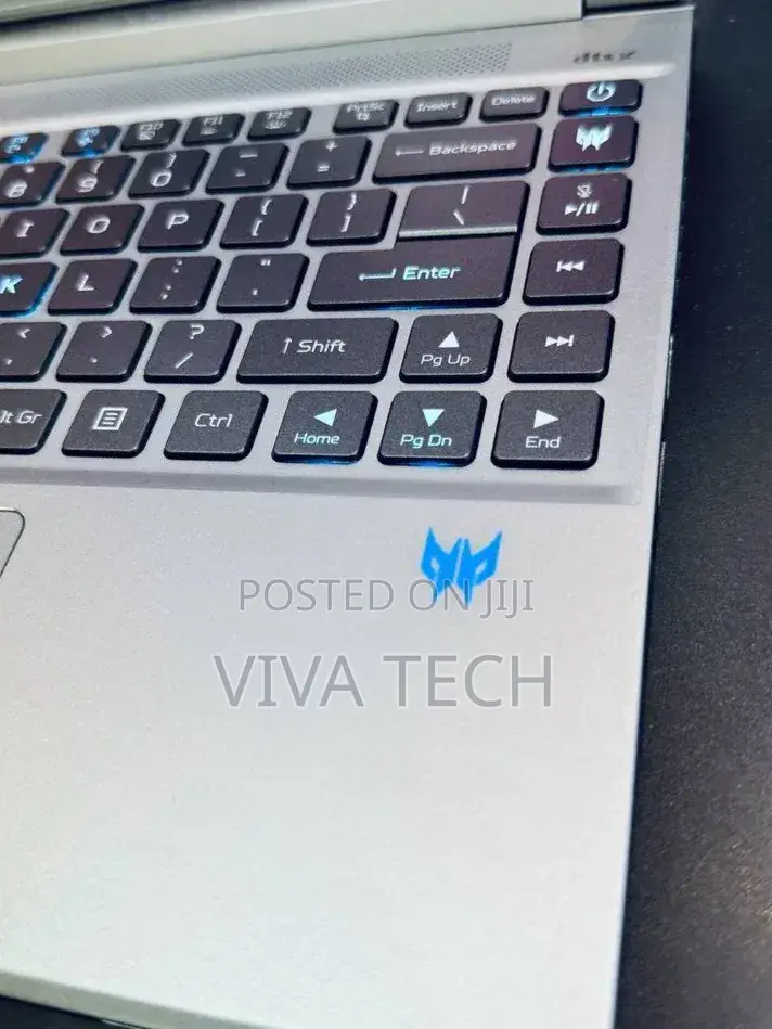 New Laptop Acer Predator Helios Neo 16 16GB Intel Core i7 SSD 1T
