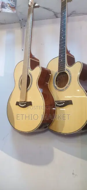 Guitars Box Guitars