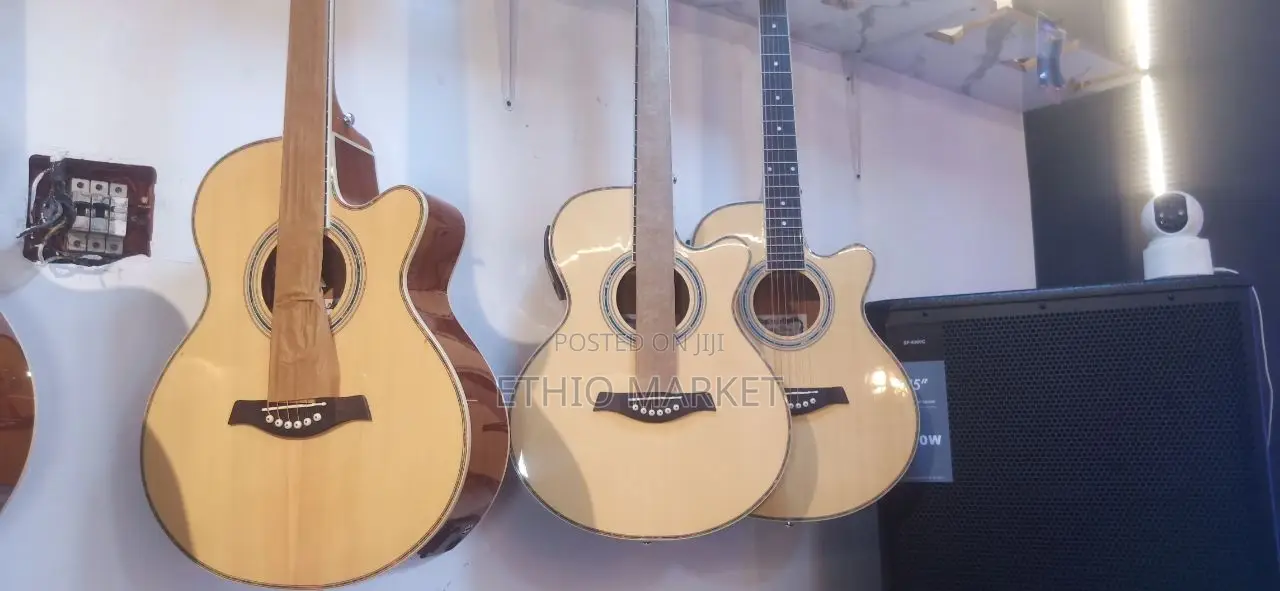 Guitars Box Guitars