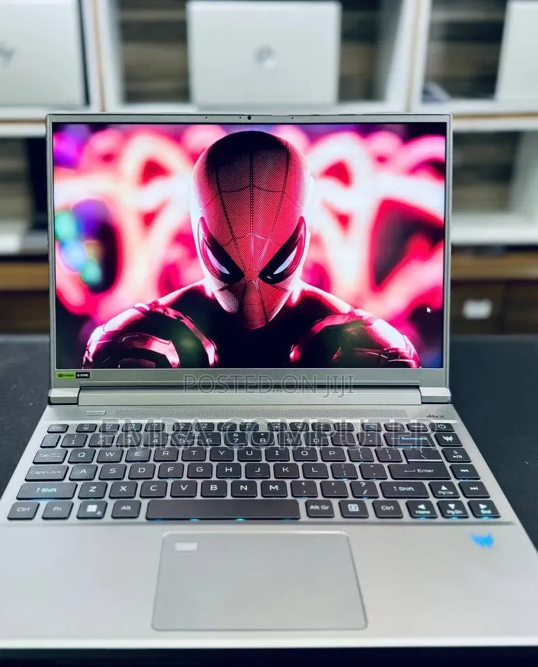 New Laptop Acer 16GB Intel Core i7 SSD 1T