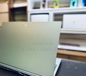 New Laptop Acer 16GB Intel Core i7 SSD 1T
