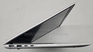 New Laptop HP EliteBook 830 G8 16GB Intel Core i7 SSD 512GB