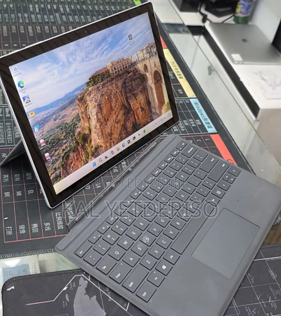 New Laptop Microsoft Surface Pro 7 16GB Intel Core i7 SSD 512GB