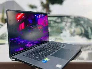 New Laptop Asus 16GB Intel Core i7 SSD 512GB