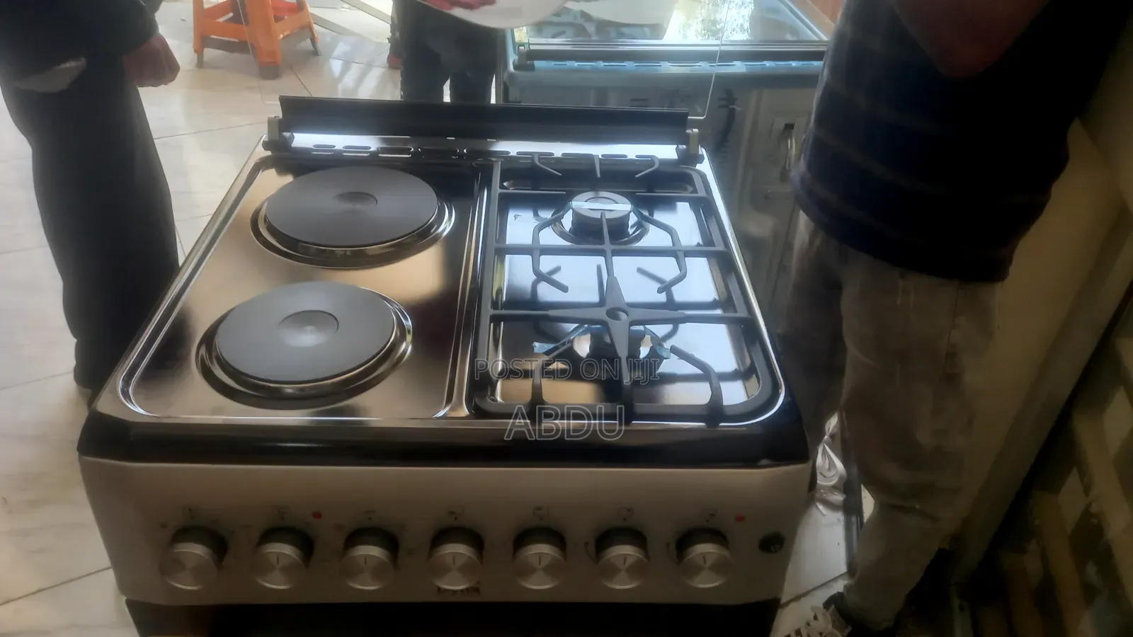Delta Oven 60×60