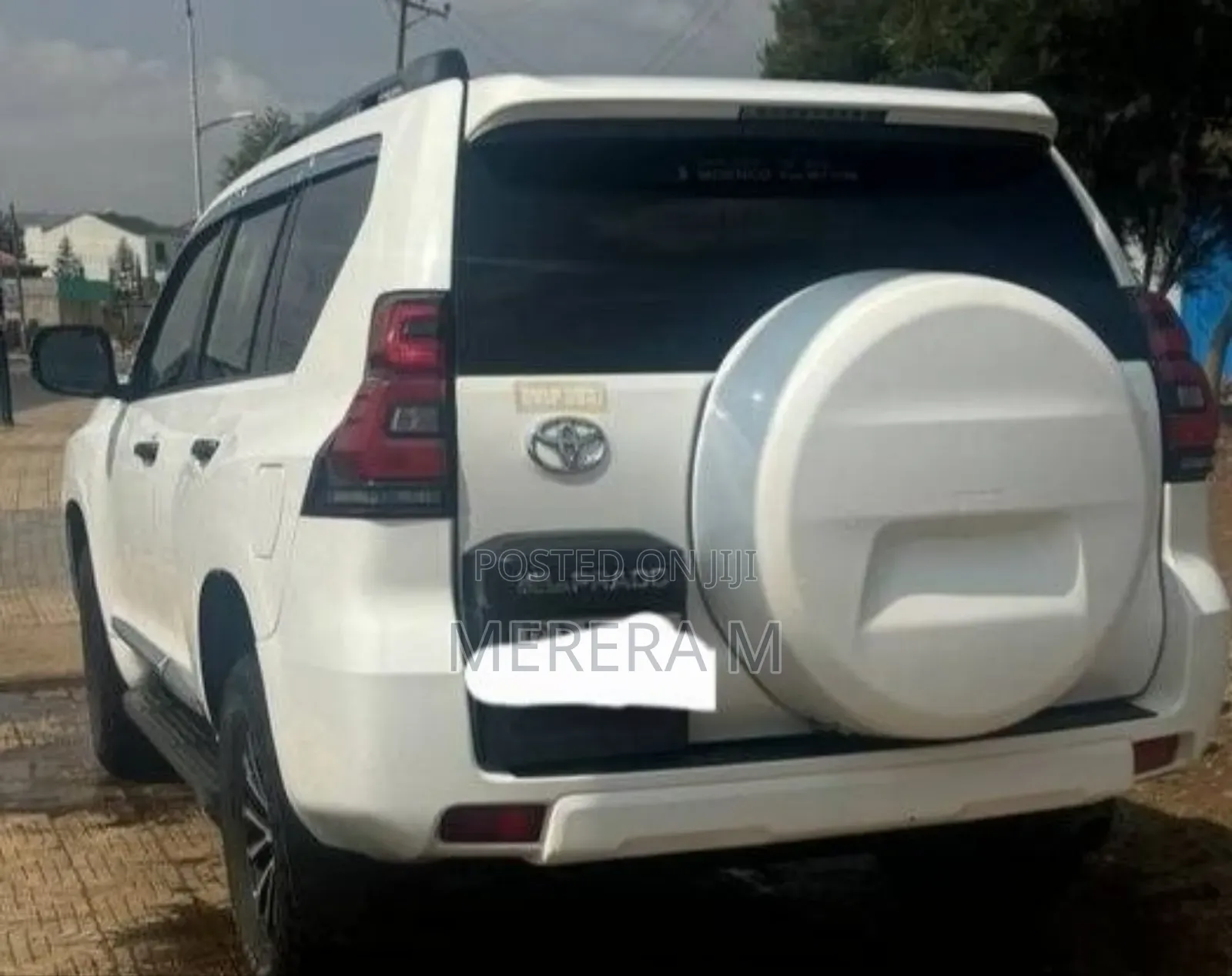 Toyota Land Cruiser 2018 White