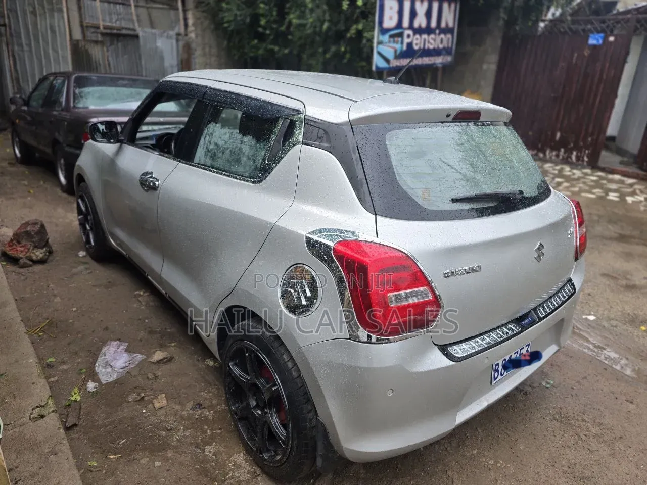 Suzuki Swift 2022 Silver