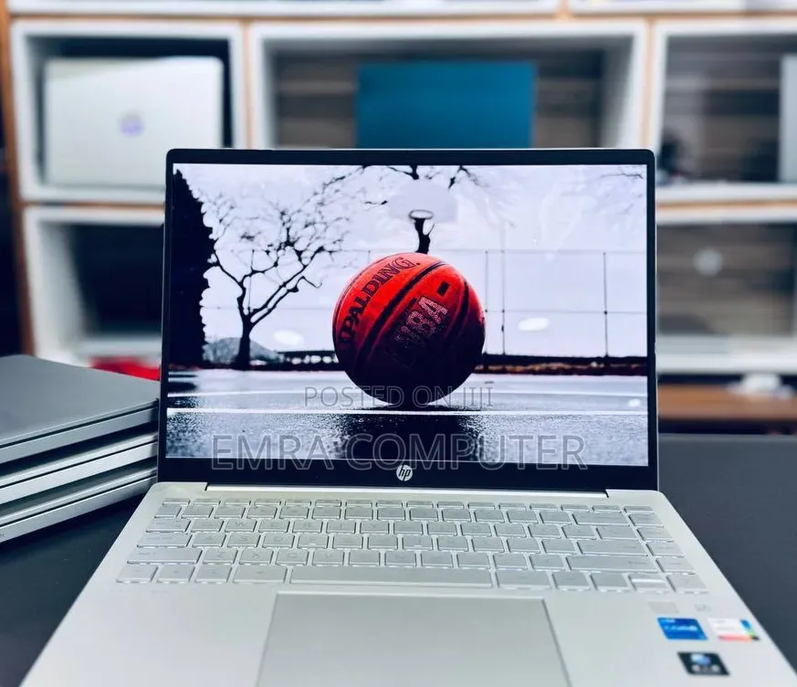New Laptop HP 16GB Intel Core i5 SSD 512GB