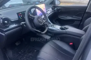 BYD E2 43 kWh 94 hp FWD 2025