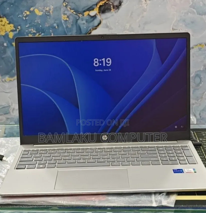 New Laptop HP Stream Notebook 16GB Intel Core i5 SSD 1T
