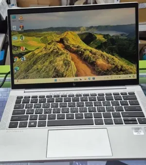New Laptop HP EliteBook 830 G7 8GB Intel Core i7 SSD 512GB