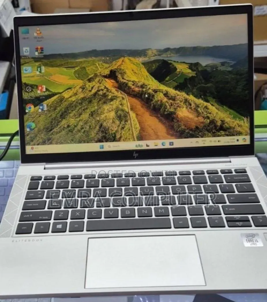 New Laptop HP EliteBook 830 G7 8GB Intel Core i7 SSD 512GB