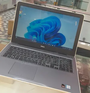 New Laptop Dell Inspiron 15 8GB Intel Core i7 SSD 1T