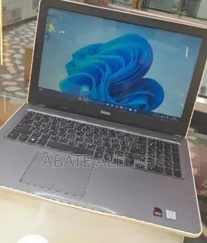New Laptop Dell Inspiron 15 8GB Intel Core i7 SSD 1T
