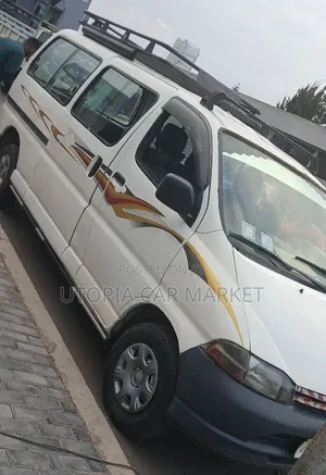 Toyota HiAce 2001