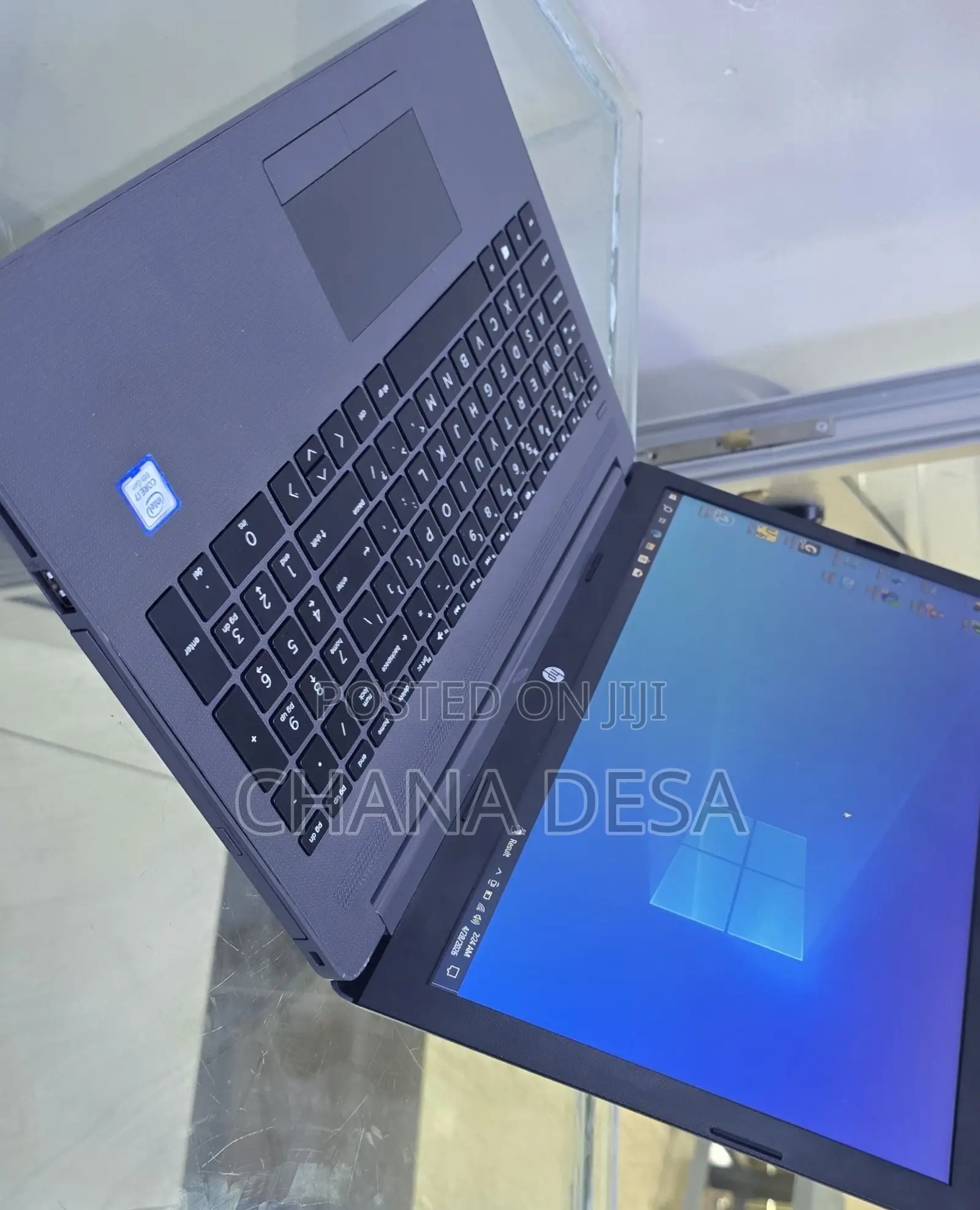 New Laptop HP 8GB Intel Core i7 HDD 1T