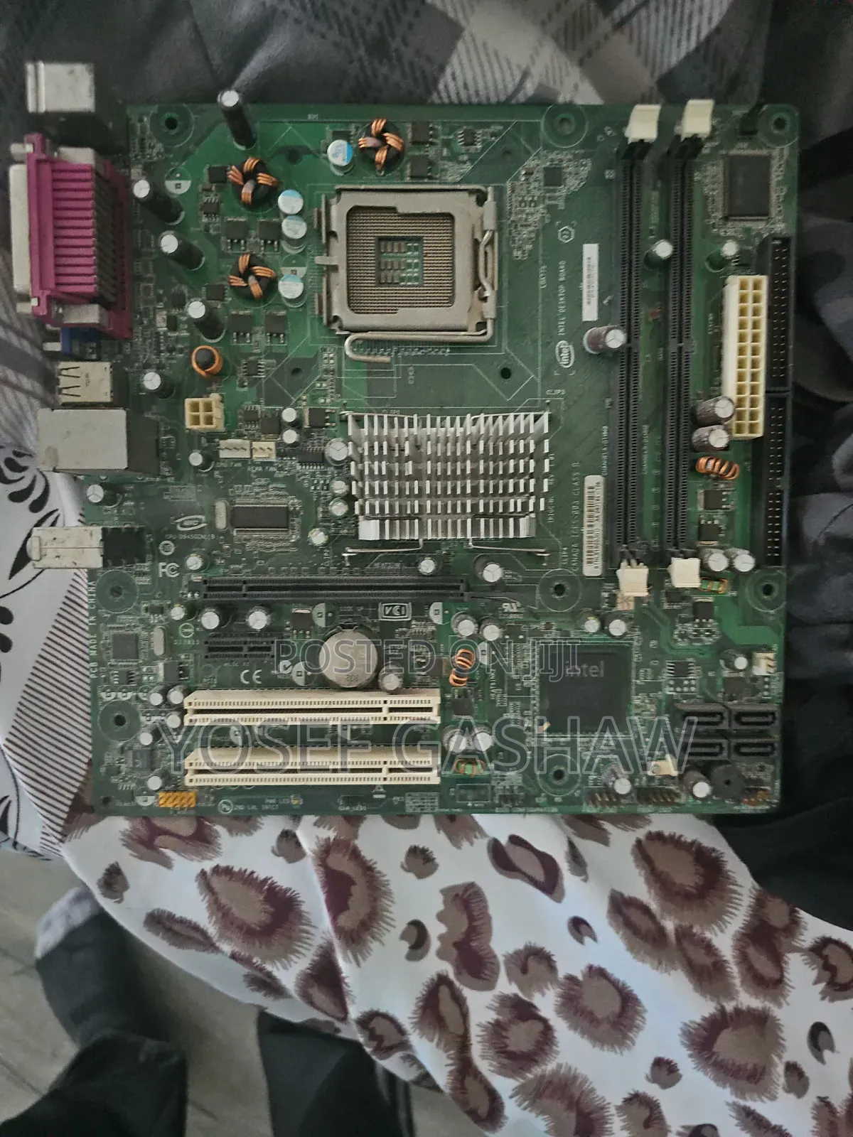 Used Intel D945gcnlmotherboard (Lga 775 / Ddr2)