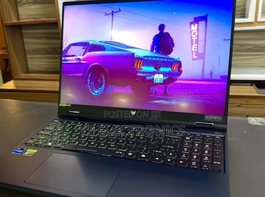 New Laptop HP Victus 16 16GB AMD Ryzen 7 SSD 512GB
