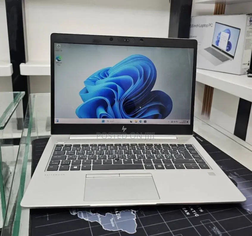 New Laptop HP EliteBook 840 G5 16GB Intel Core i5 SSD 512GB