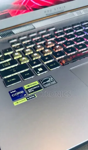 New Laptop Asus ROG Strix G15 16GB Intel Core i9 SSD 1T