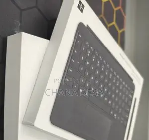 New Laptop Microsoft 16GB Qualcomm Snapdragon X Plus SSD 512GB
