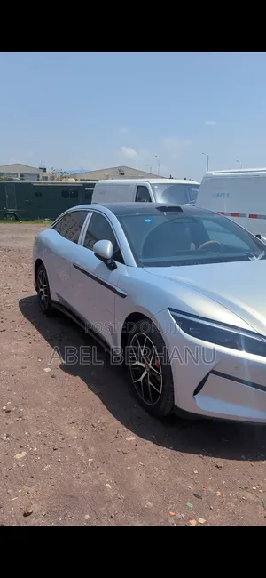 New BYD Han 2025 Silver