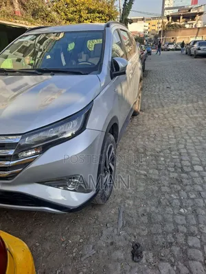 Toyota Rush 2021 Silver