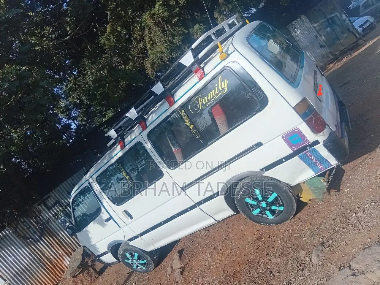 Toyota HiAce 2002 White