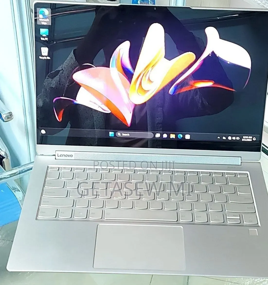 New Laptop Lenovo Yoga 9i 16GB Intel Core i7 SSD 512GB