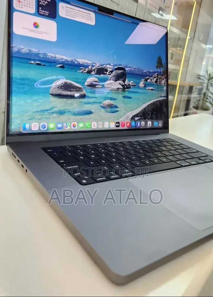 New Laptop Apple MacBook Pro 2021 M1 16GB Apple M1 Pro SSD 1T