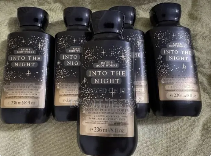 Bath Body Works - Into the Night Body Lotion