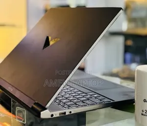 New Laptop HP 16GB AMD Ryzen 5 SSD 512GB